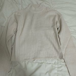 Abercrombie and fitch sweater